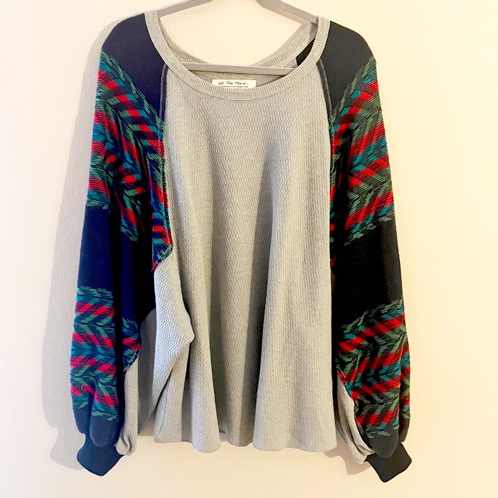 FREE PEOPLE Cable knit Sweater, Medium